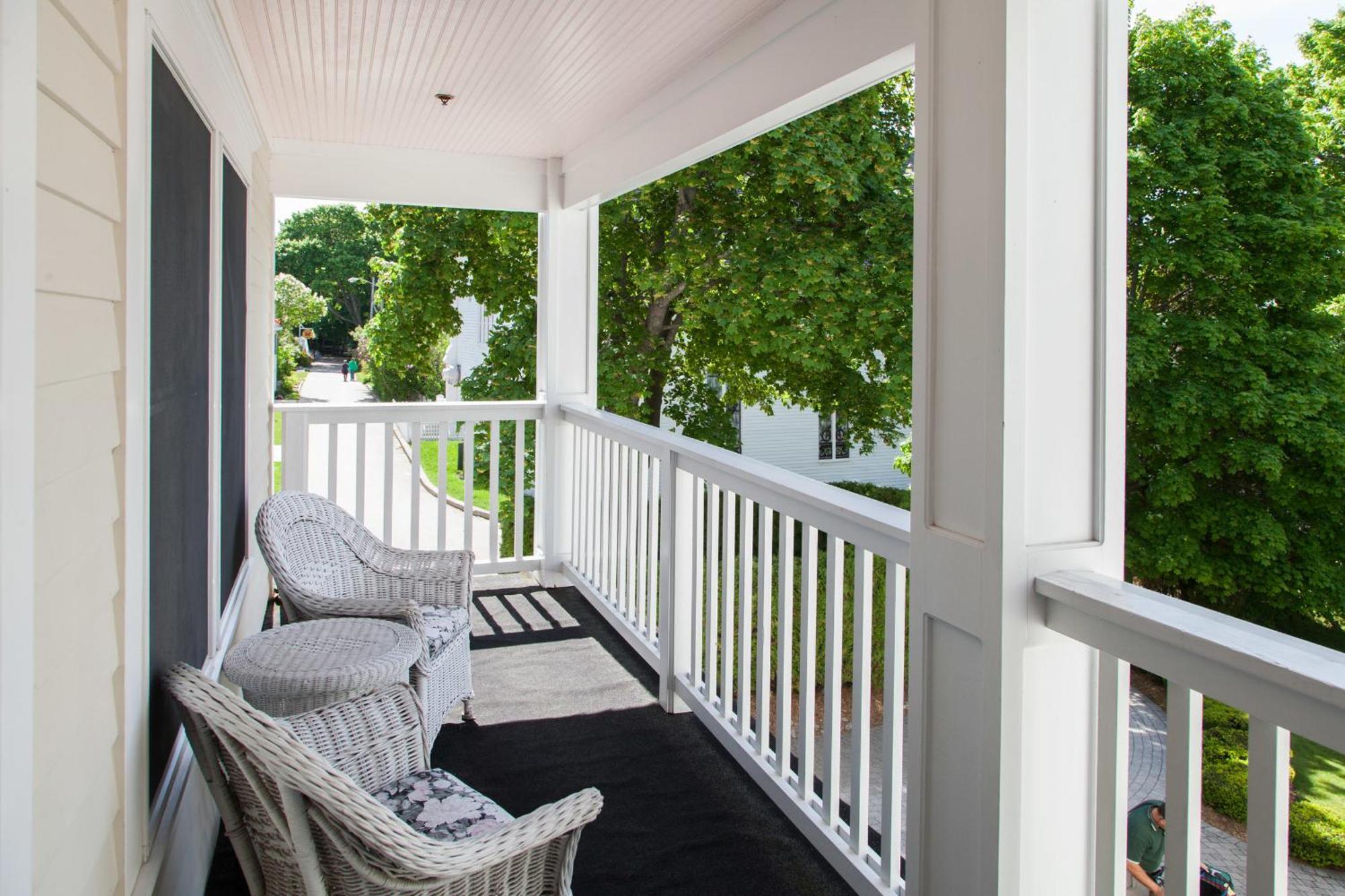 Harbour View Inn Mackinac Island Room photo
